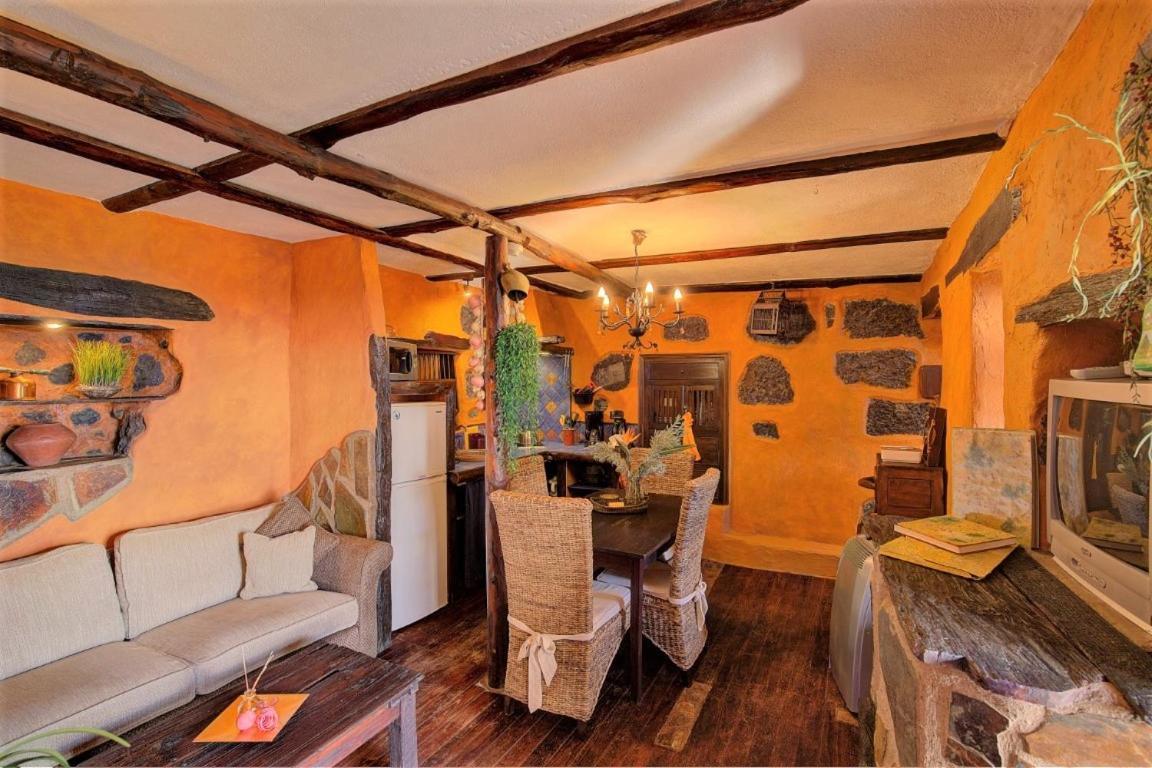 Hacienda La Centenaria,casas Rurales * El Paso